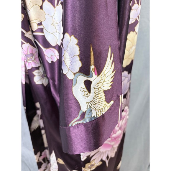 NWT Kim + Ono Plum Kimono Robe Floral Crane Print Long Sleeve S Asian Inspired - Picture 12 of 13
